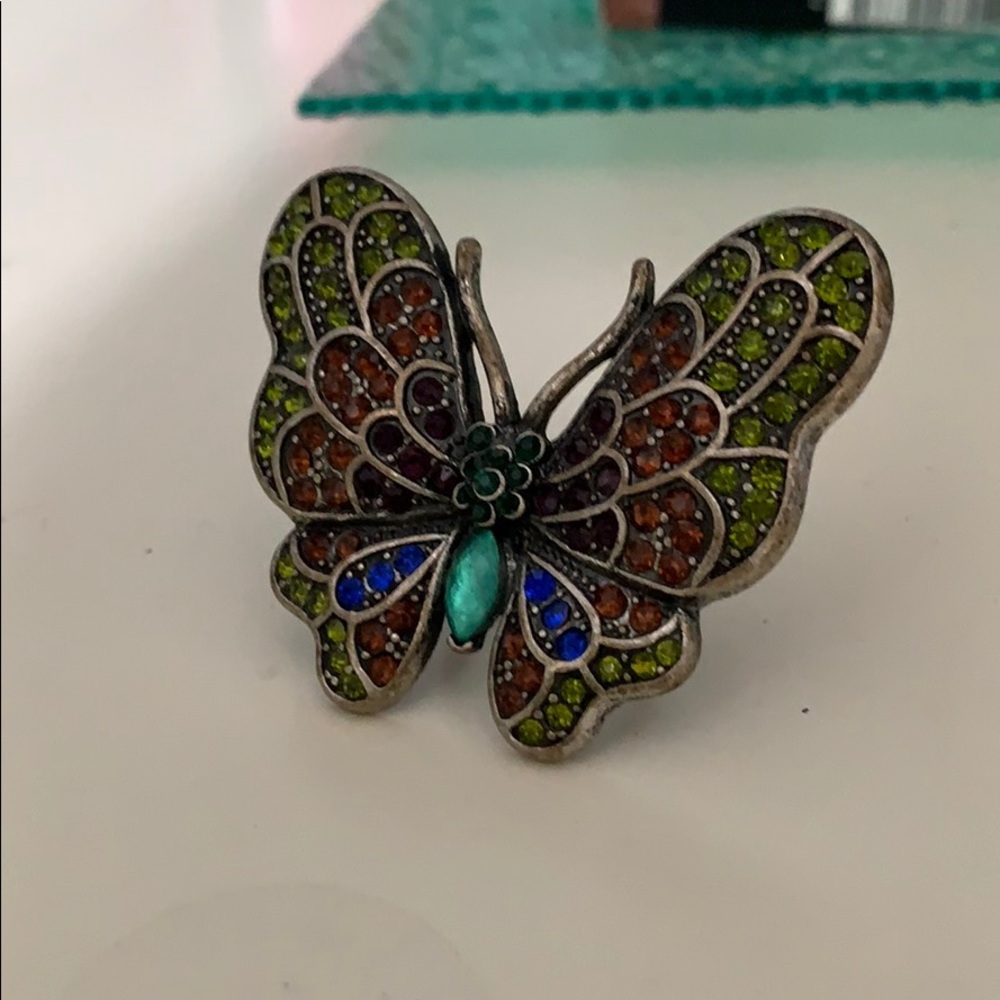 Butterfly Ring! - Picture 2 of 3